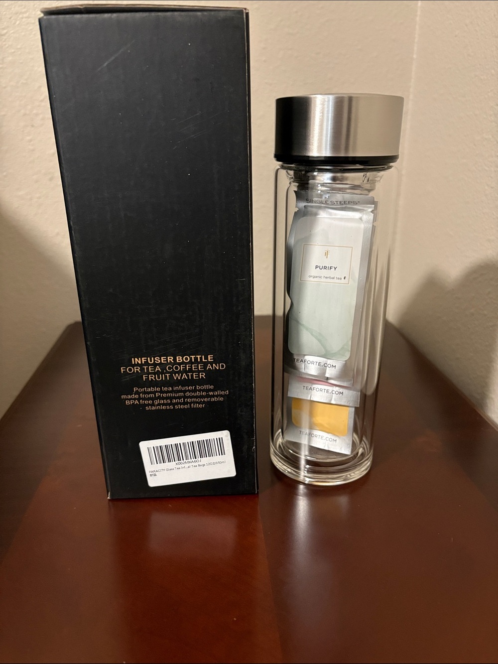 NIB Double-Wall Glass Infuser Tea Bottle with Stainless Lid - Clear - Picture 2 of 4